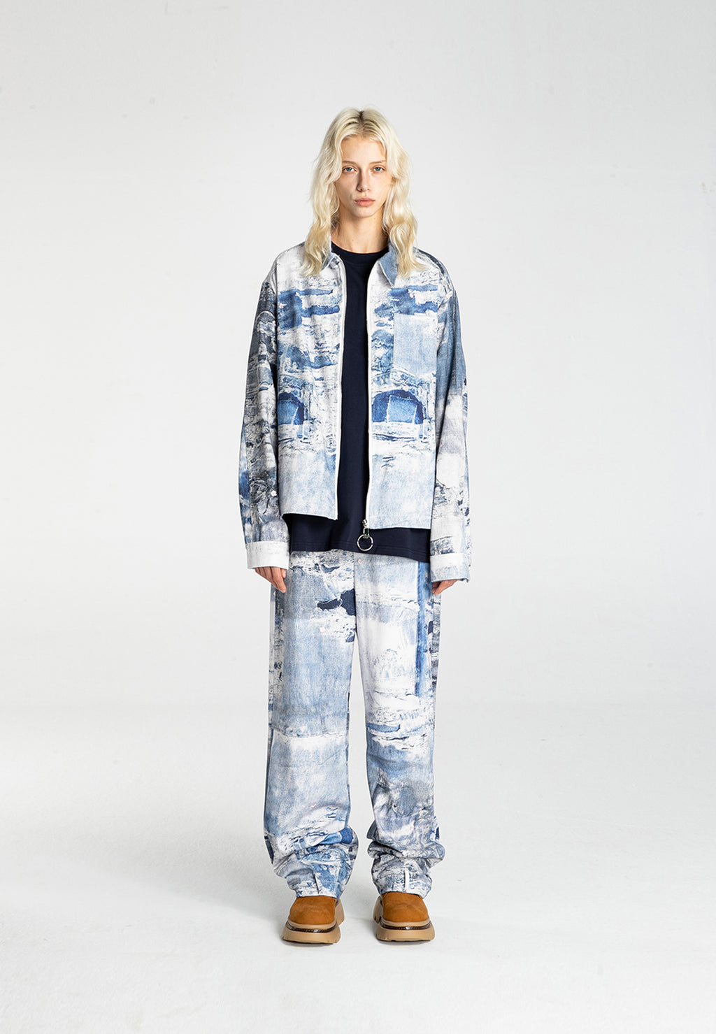 Chaqueta vaquera con efecto desgastado | MWM