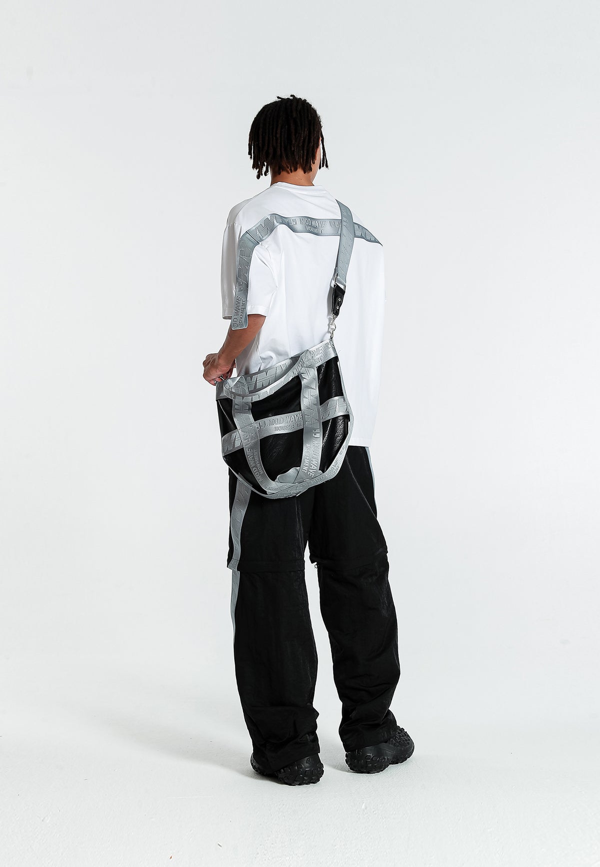 MWM FAUX LEATHER TOTE BAG