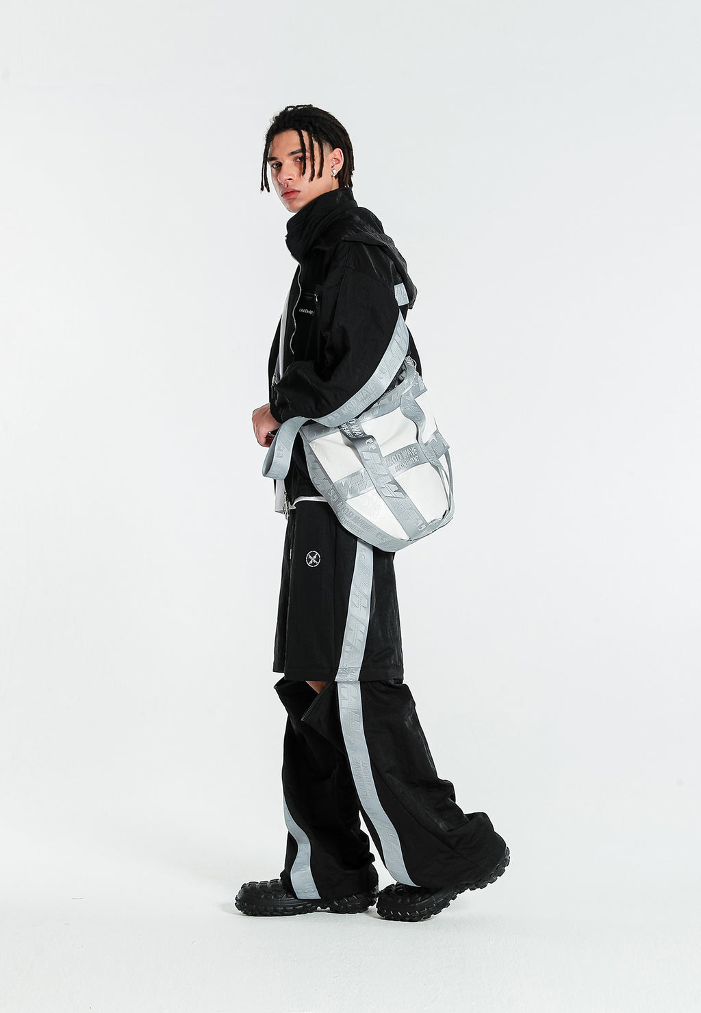 MWM FAUX LEATHER TOTE BAG