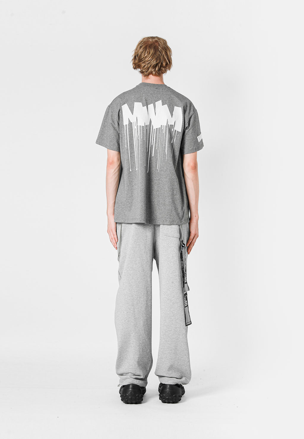 CAMISETA LOGO MWM