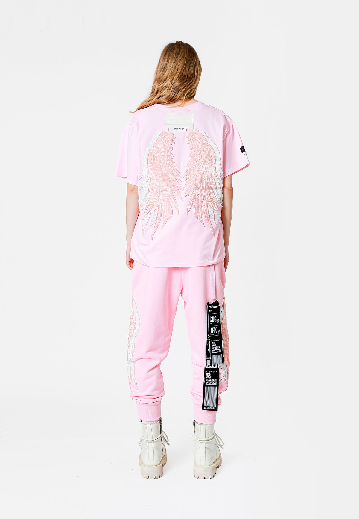 WING T-SHIRT