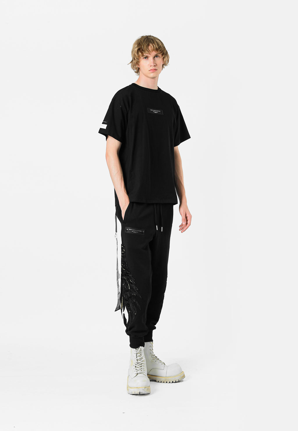WING T-SHIRT