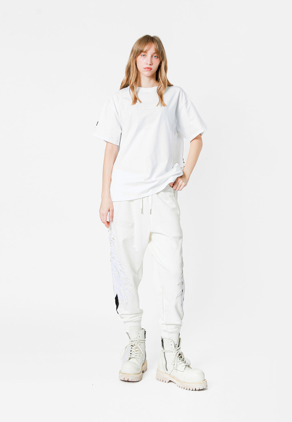 WING T-SHIRT