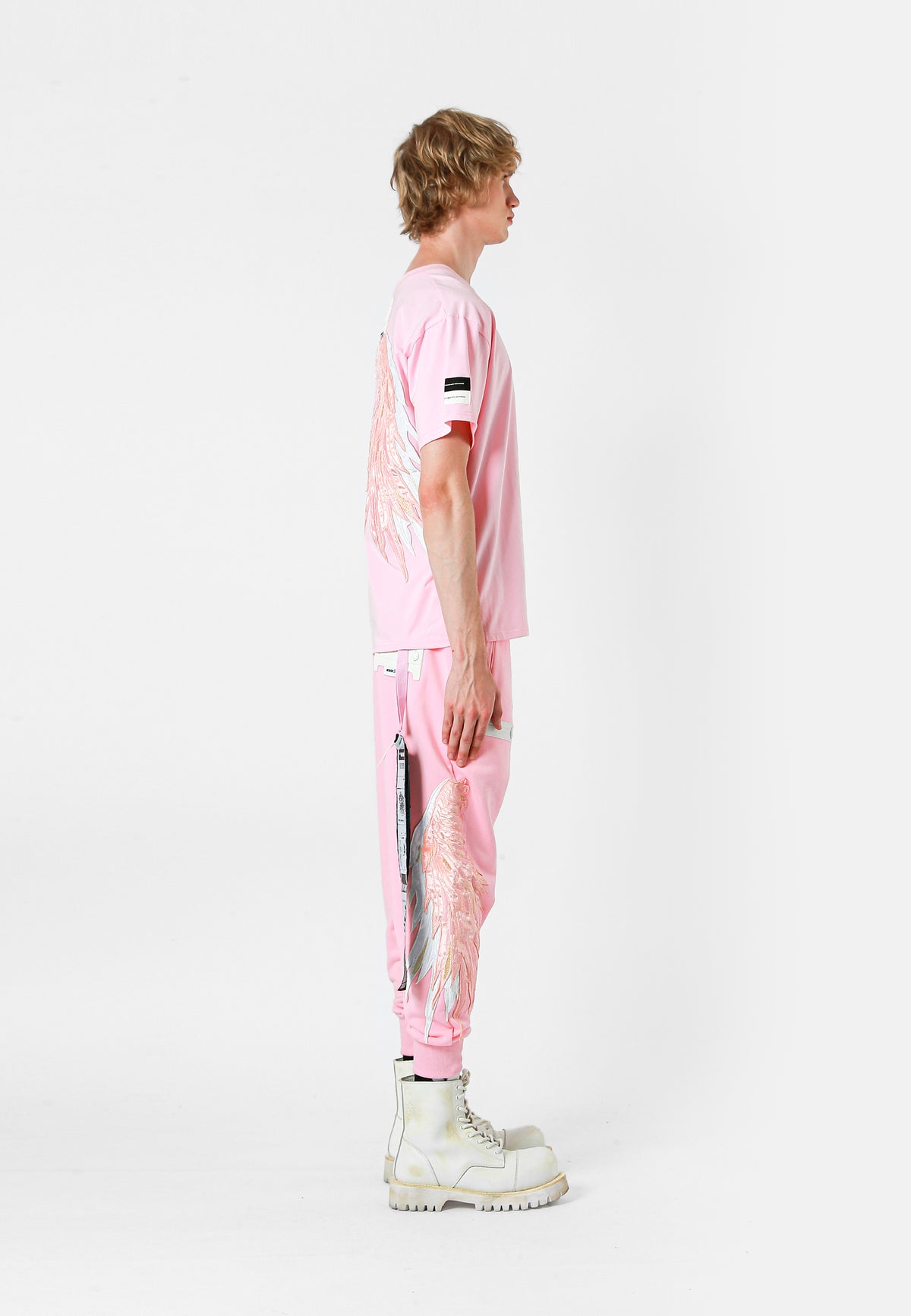 WING T-SHIRT