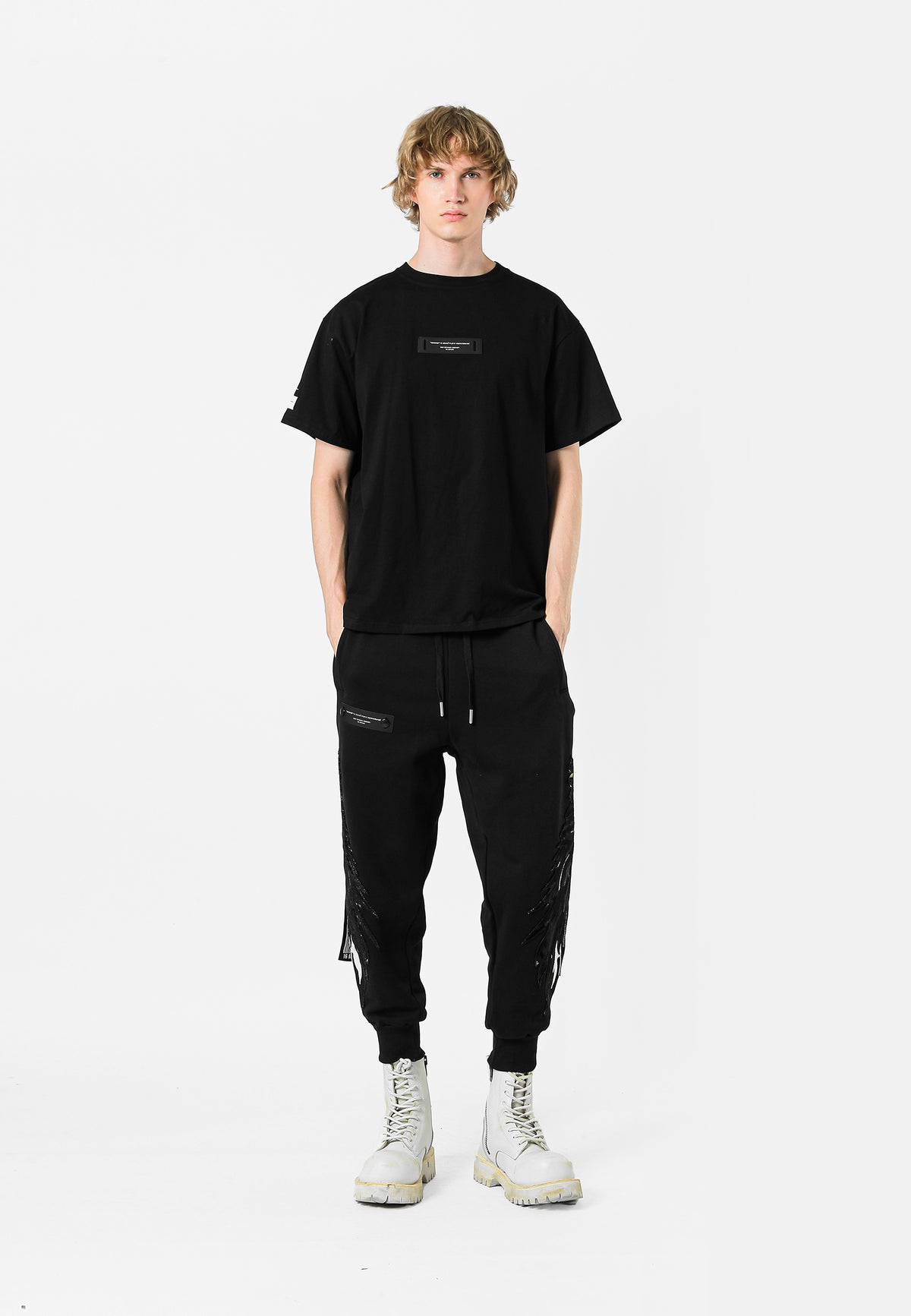 WING T-SHIRT