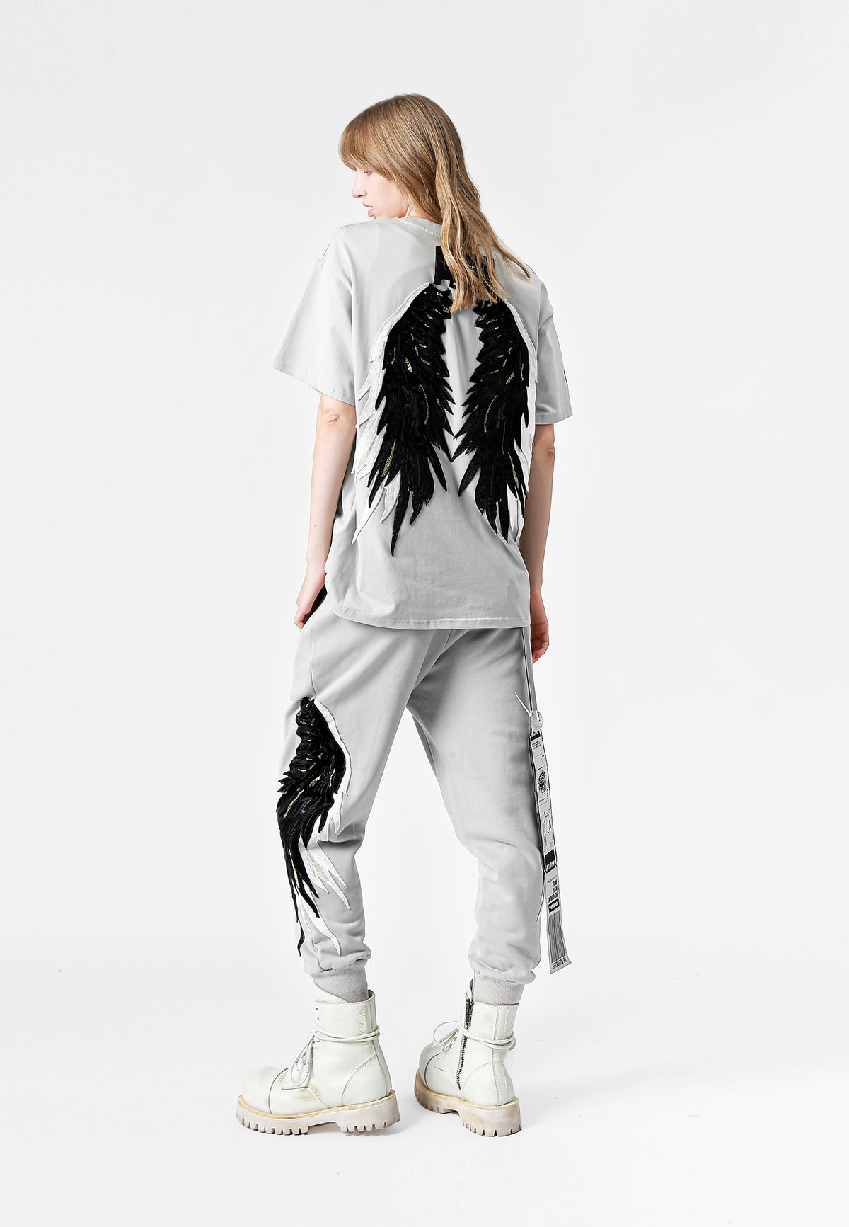 WING T-SHIRT
