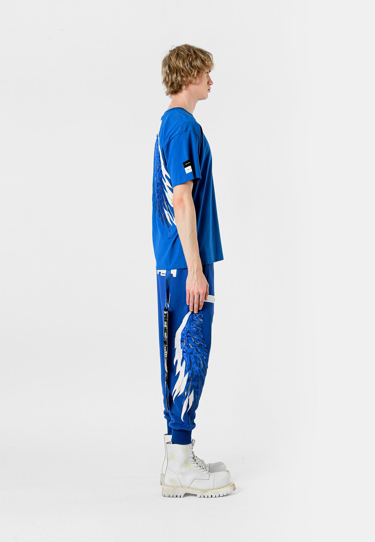 WING T-SHIRT