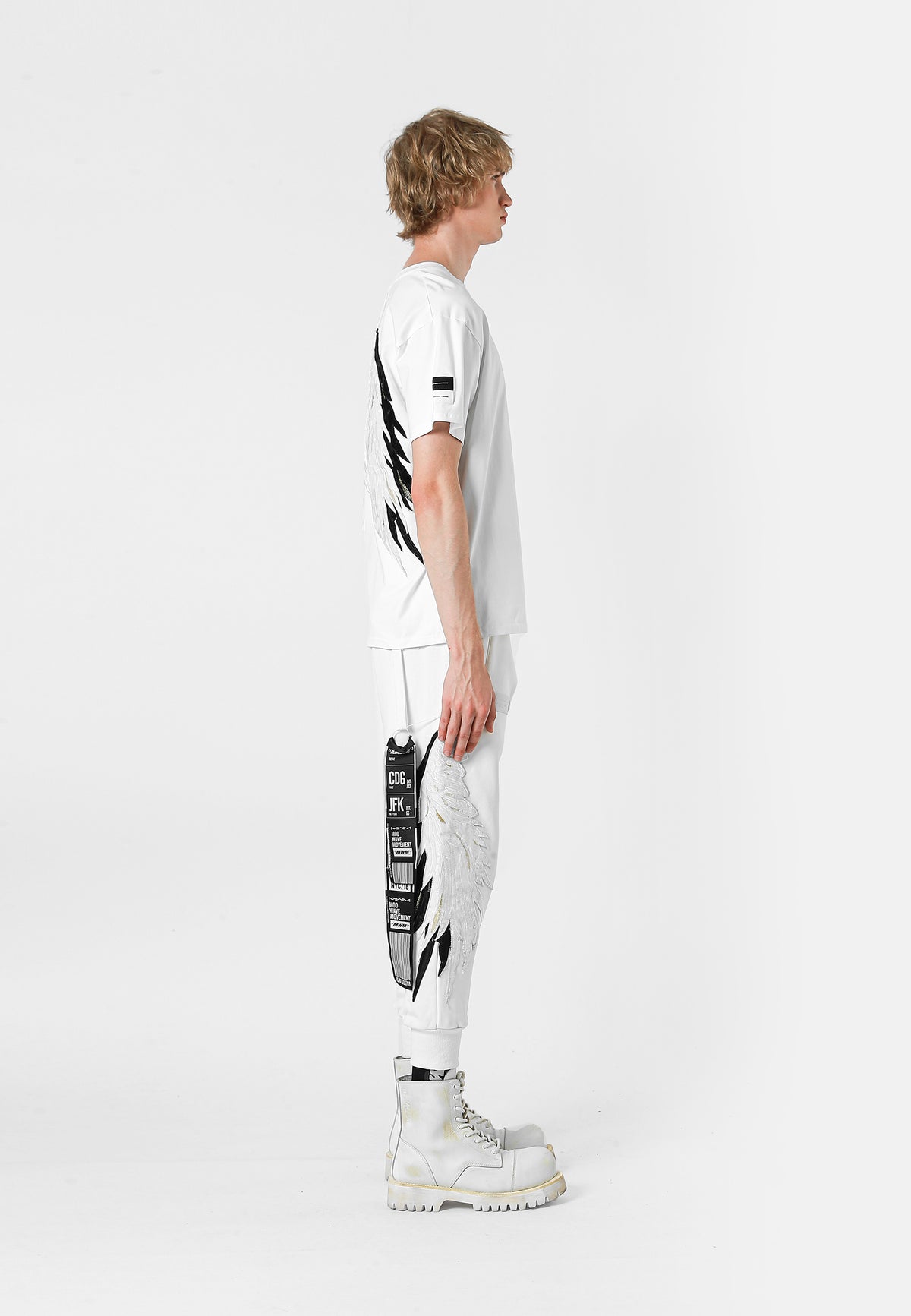 WING T-SHIRT