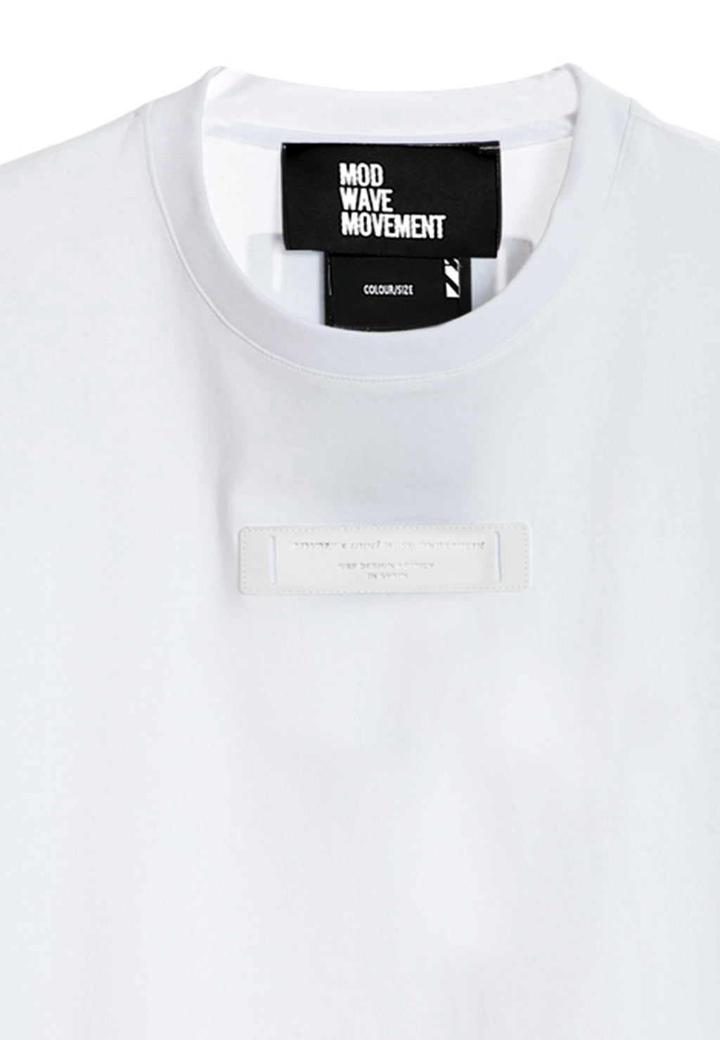 Camiseta de niño con alas bordadas | MWM