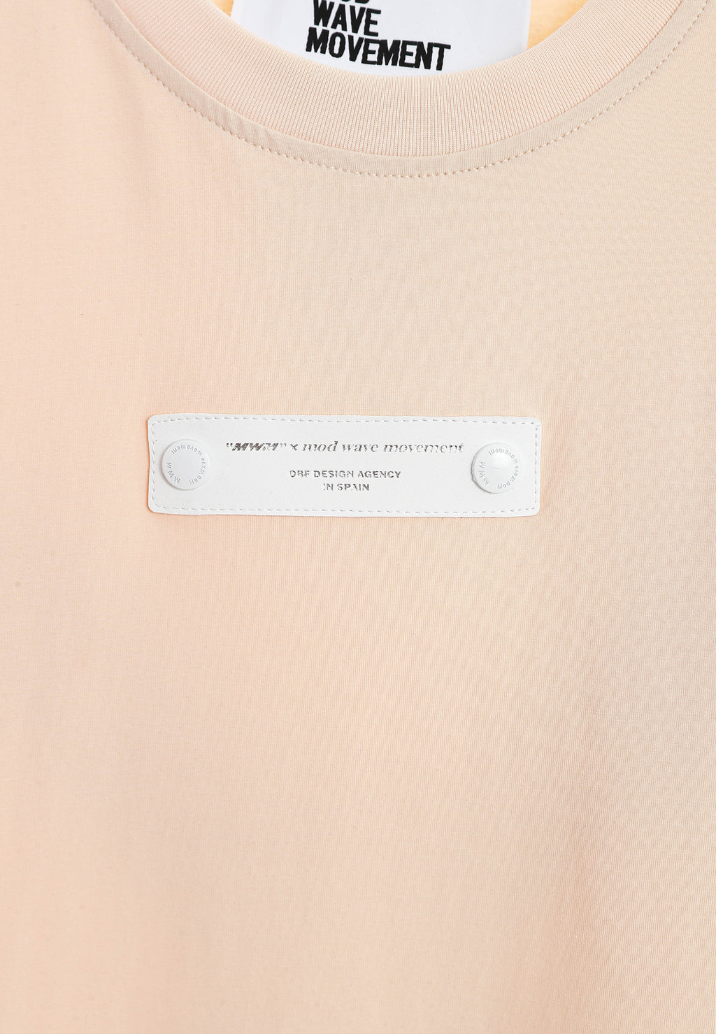 Camiseta con cordones en cruz | MWM