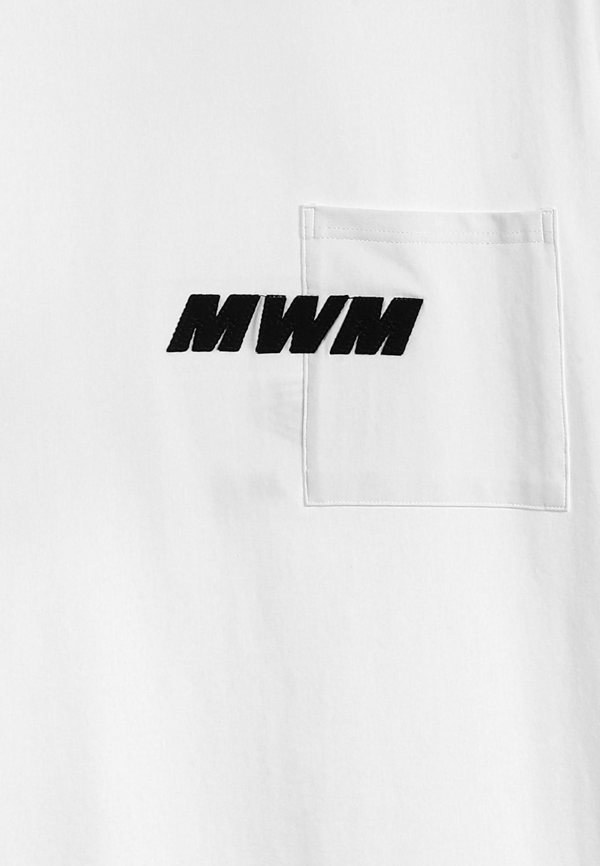 Camiseta con logo triangular | MWM