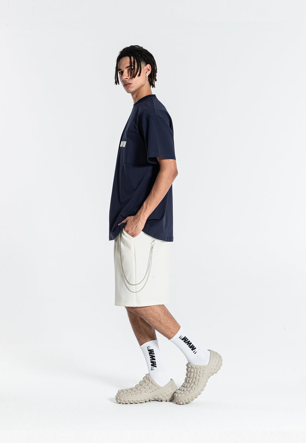 Camiseta con logo triangular | MWM