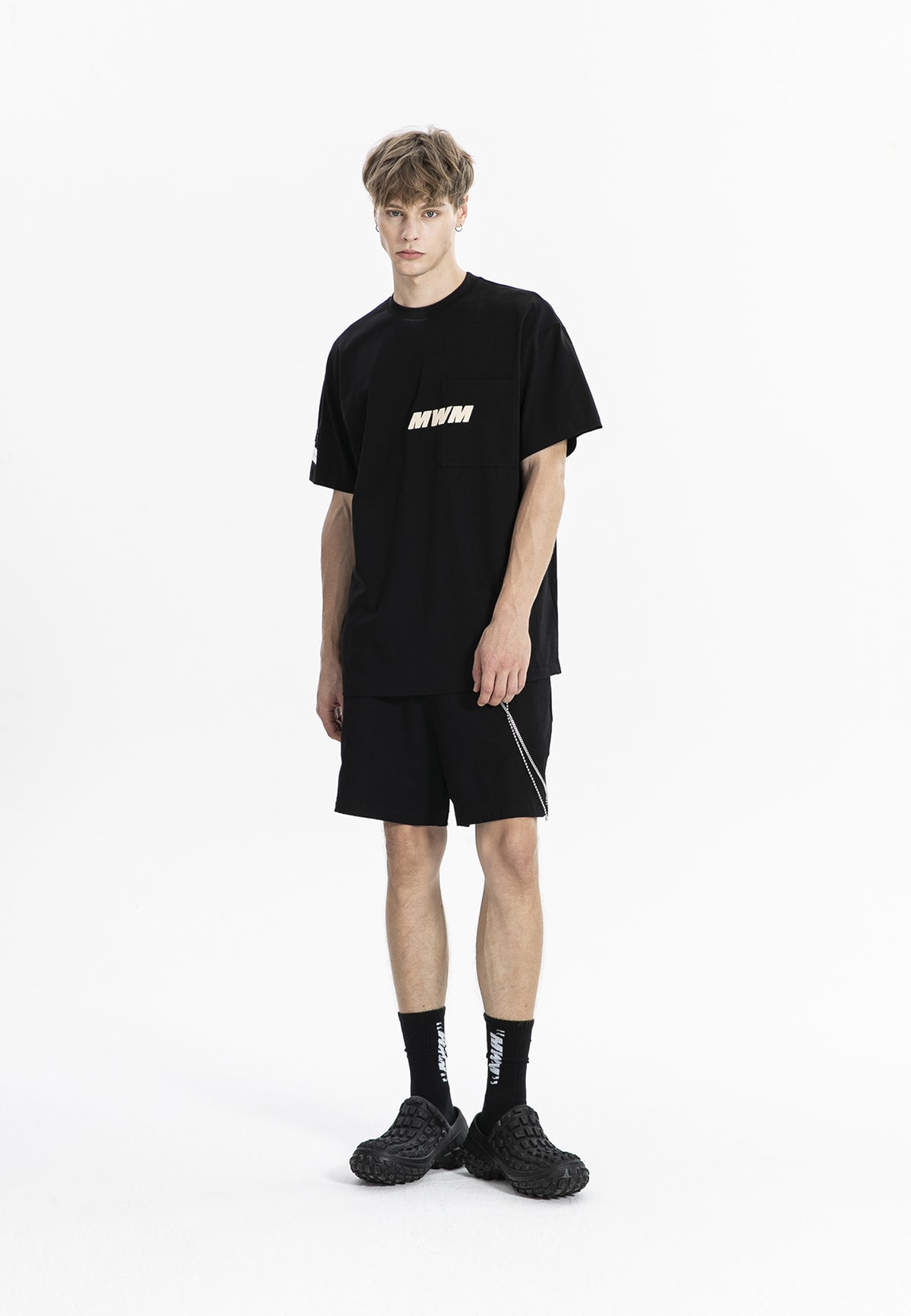 MWM BERMUDA SHORTS WITH CHAIN DETAIL