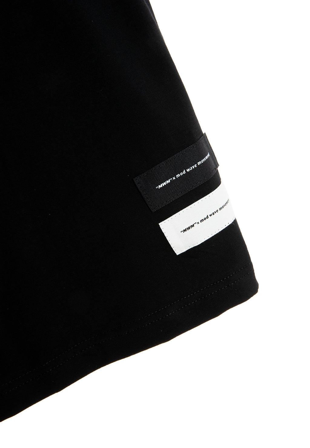MWM BERMUDA SHORTS WITH CHAIN DETAIL