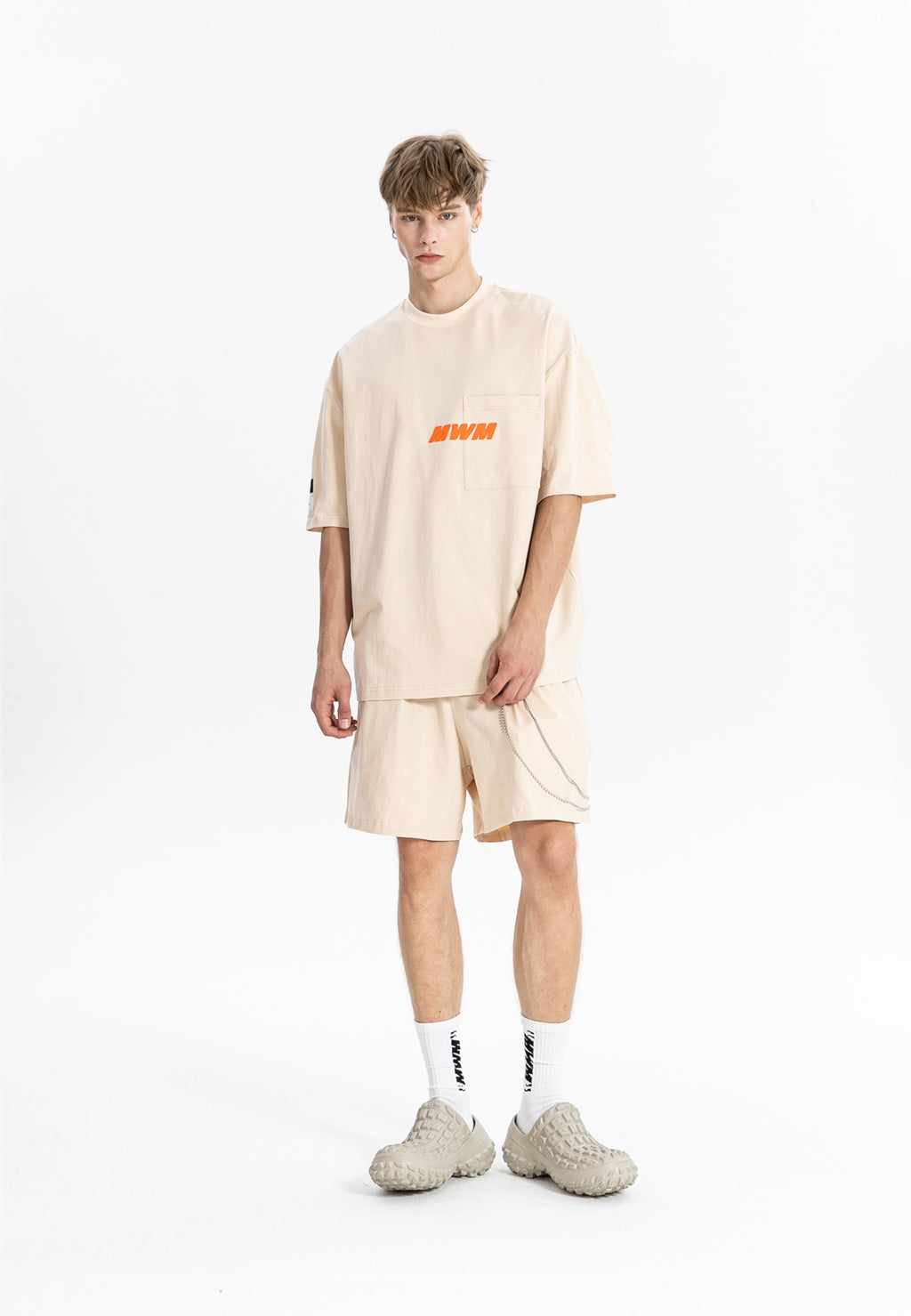 MWM BERMUDA SHORTS WITH CHAIN DETAIL
