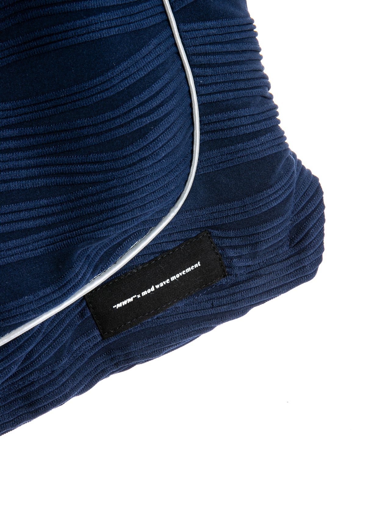 TEXTURED MWM SHORTS