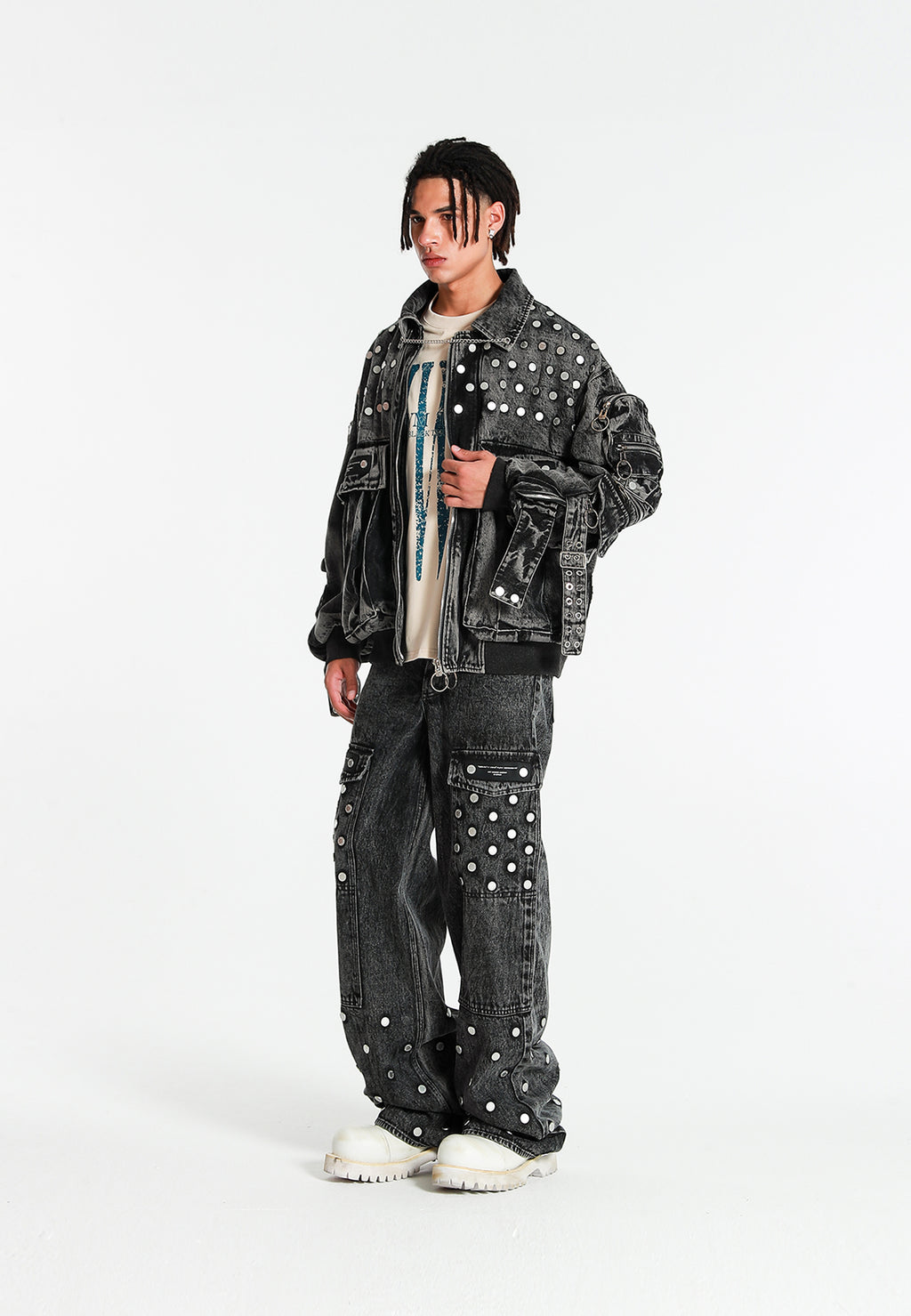 MWM WIDE CARGO JEANS