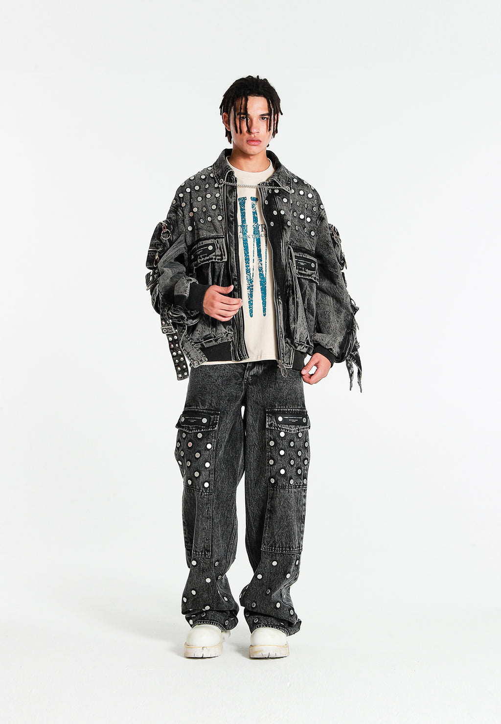 MWM WIDE CARGO JEANS