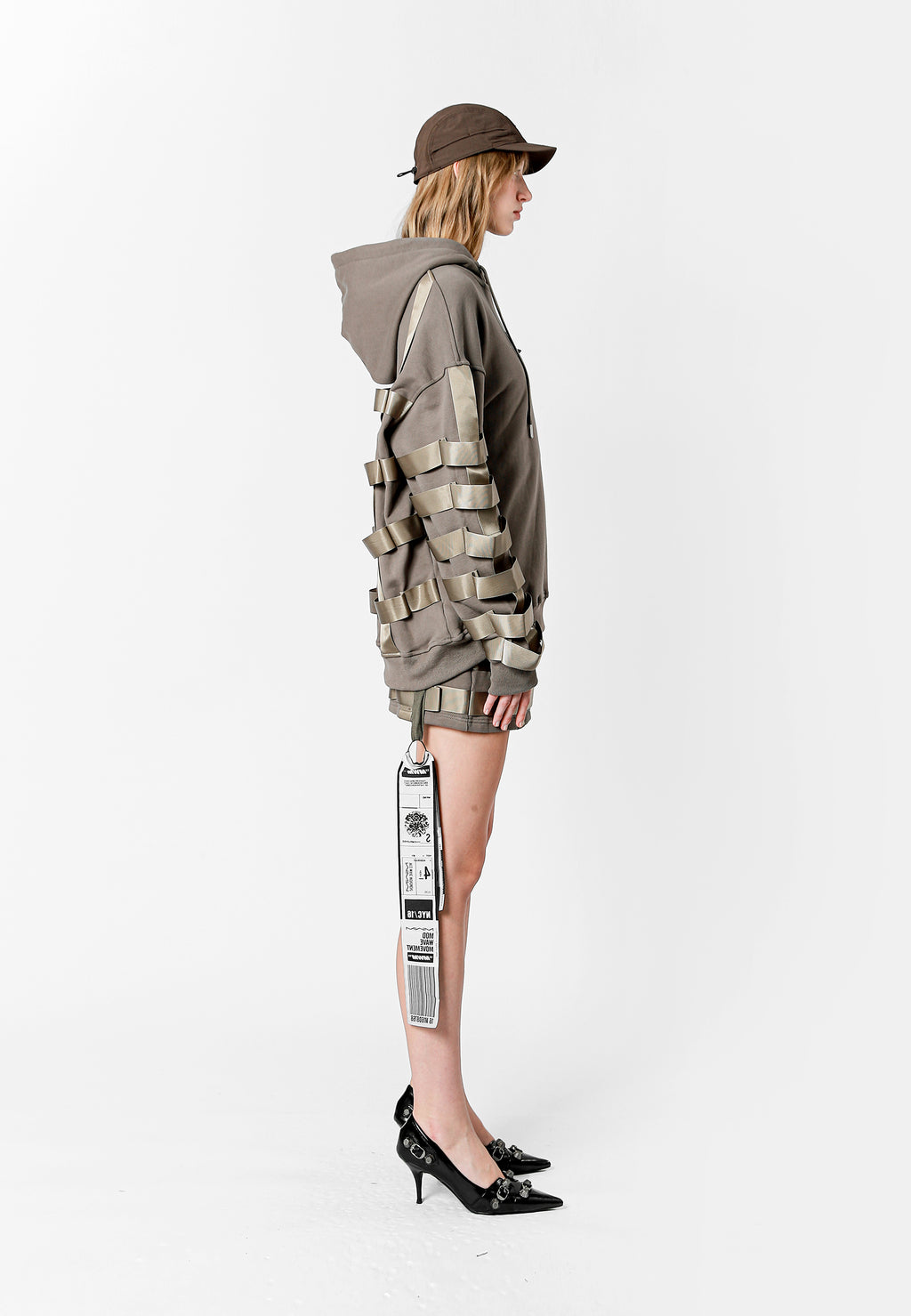 SUDADERA CON CAPUCHA MWM