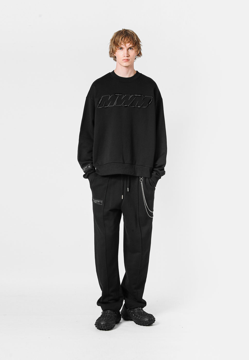 MWM LOGO SWEATER