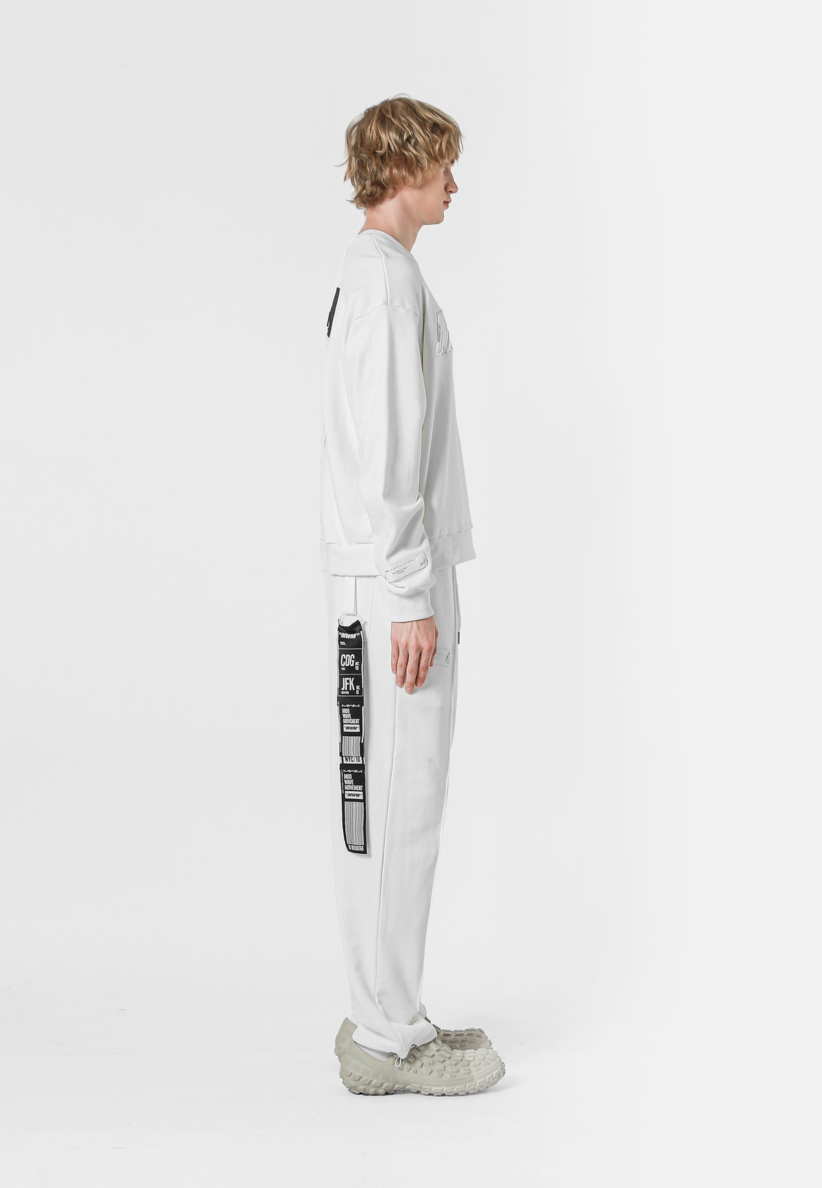 MWM LOGO SWEATER