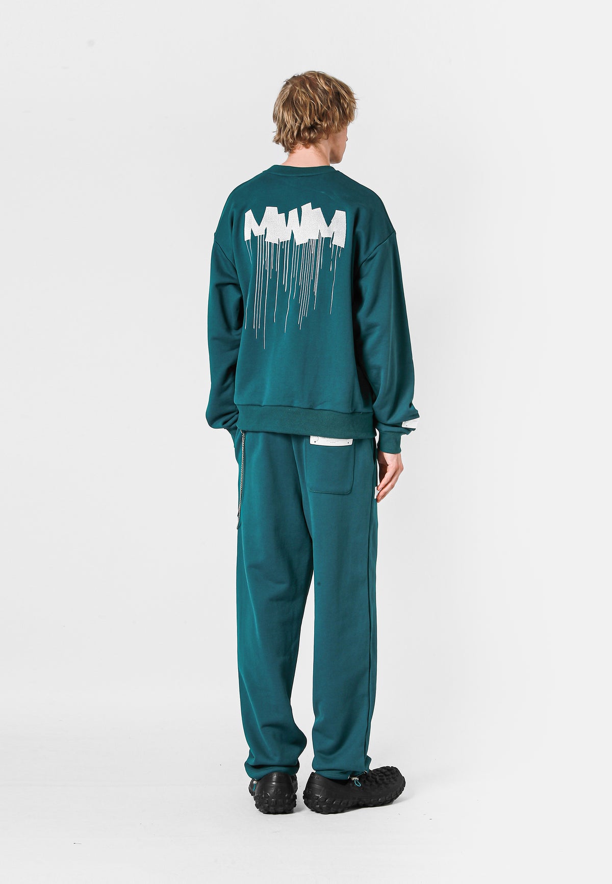 MWM LOGO SWEATER