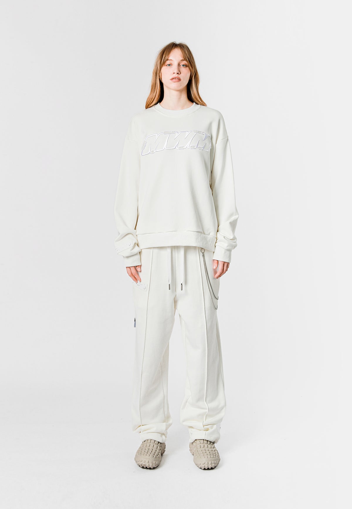 MWM LOGO SWEATER