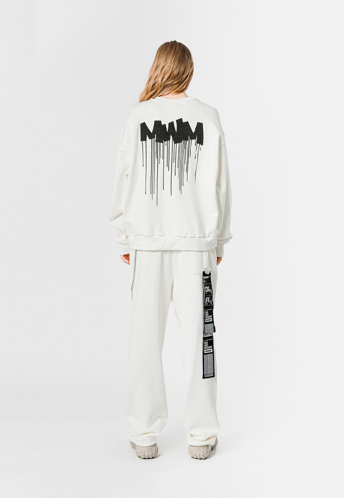 MWM LOGO SWEATER