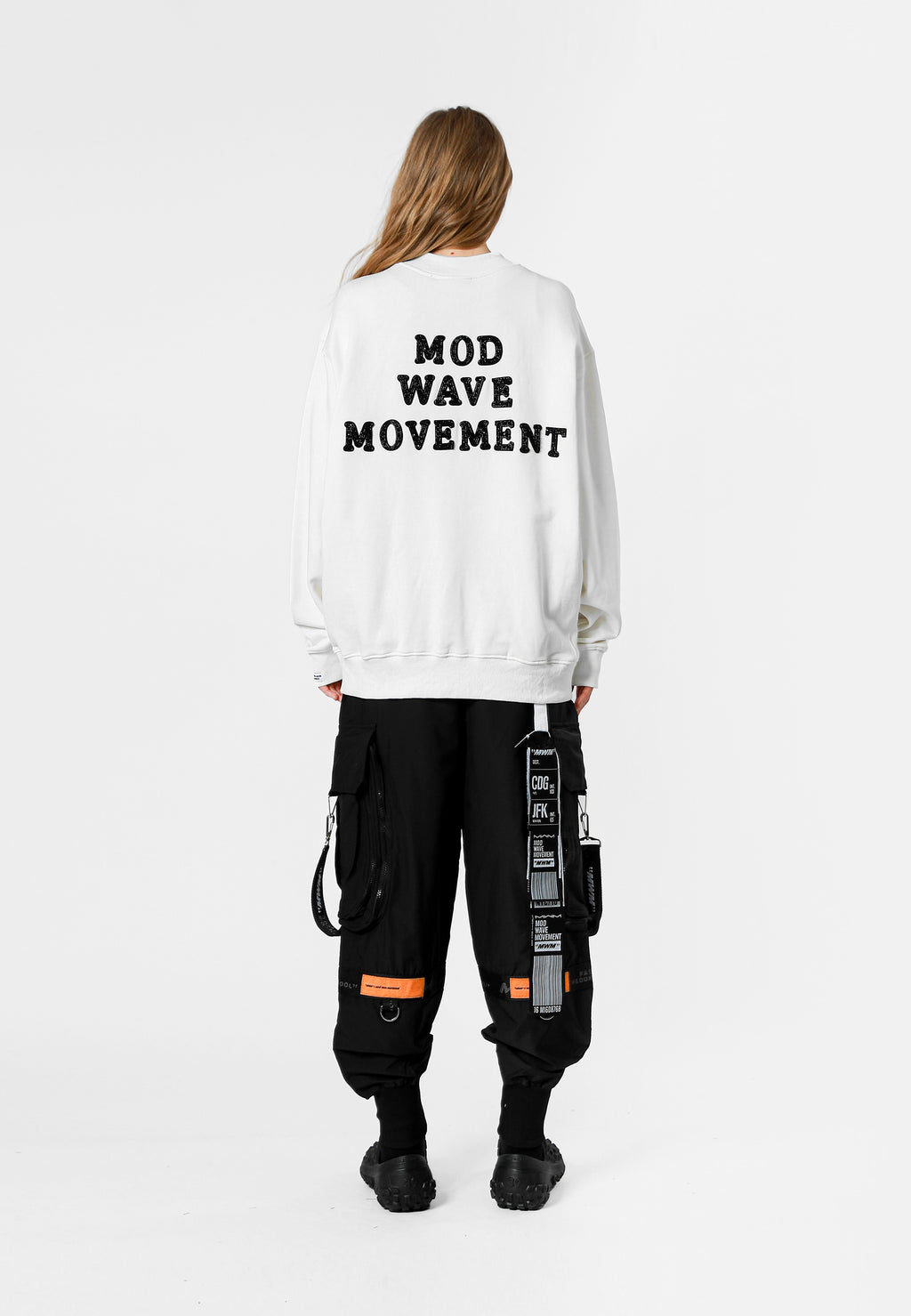 SUDADERA LOGO MWM