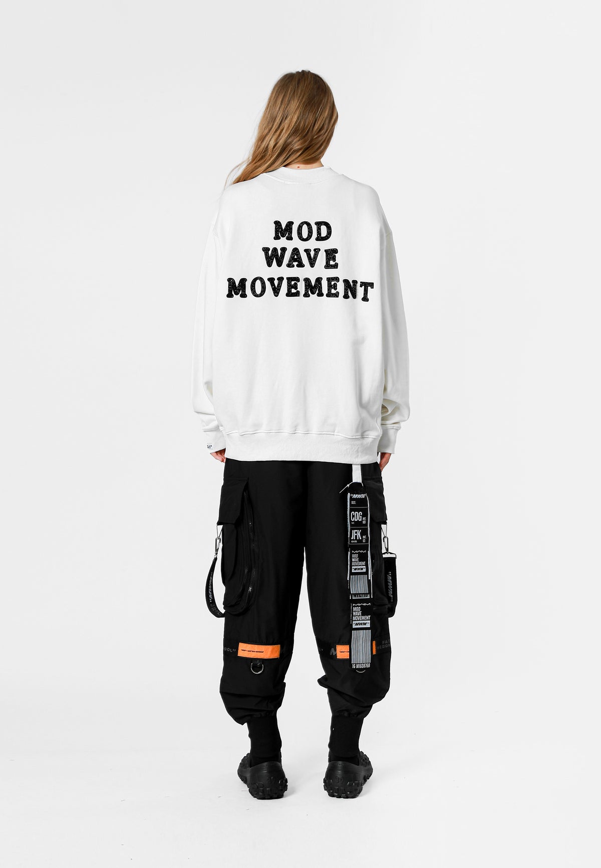 SUDADERA LOGO MWM