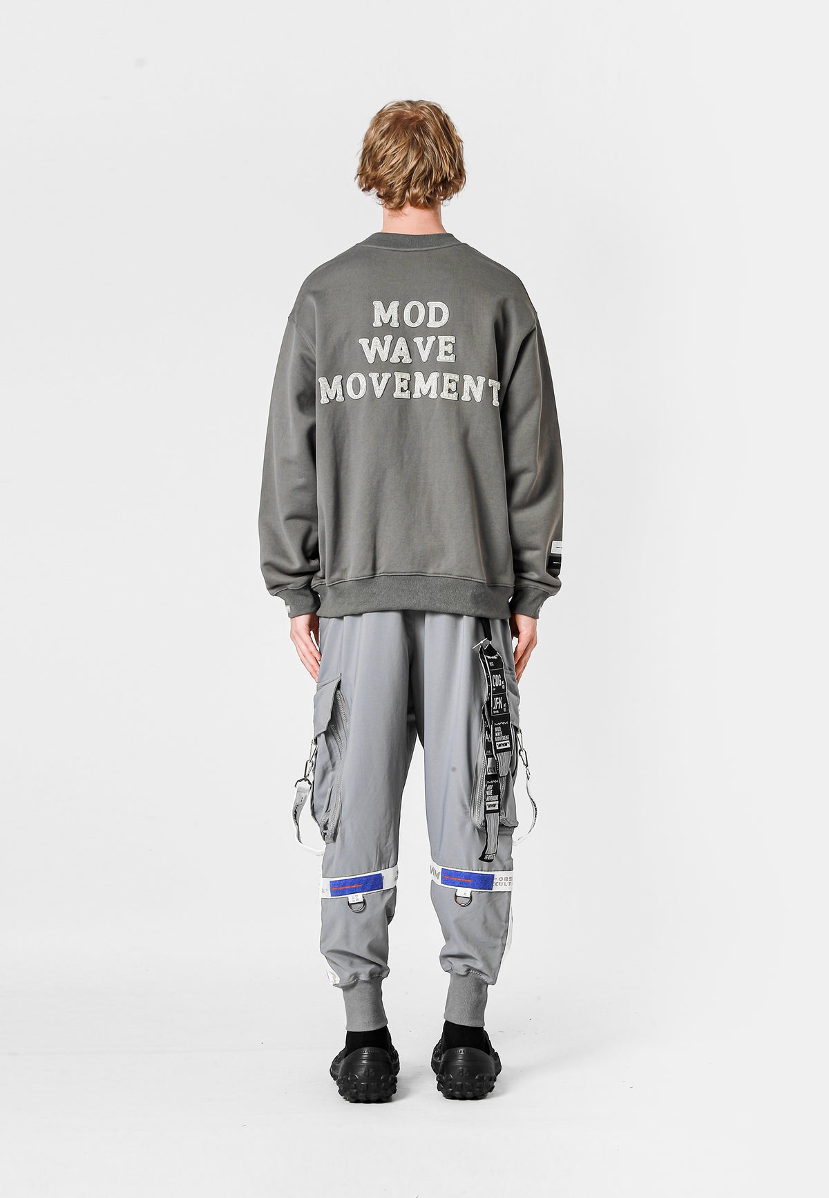 SUDADERA LOGO MWM