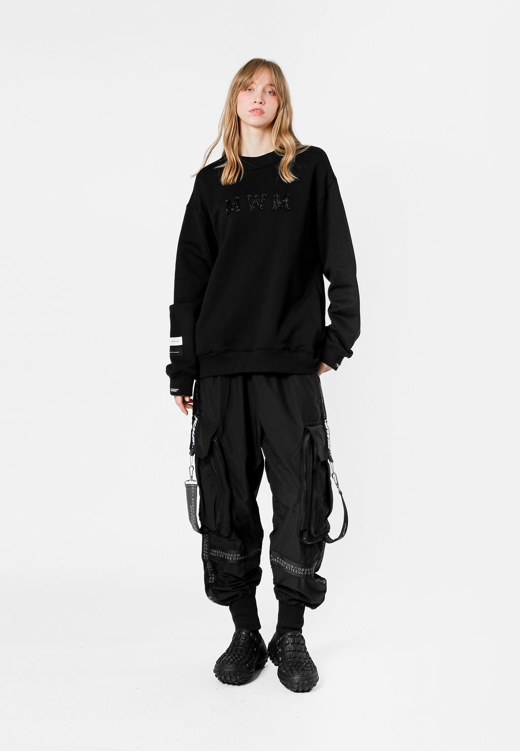 SUDADERA LOGO MWM