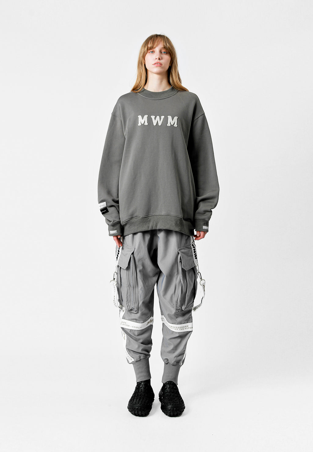 SUDADERA LOGO MWM