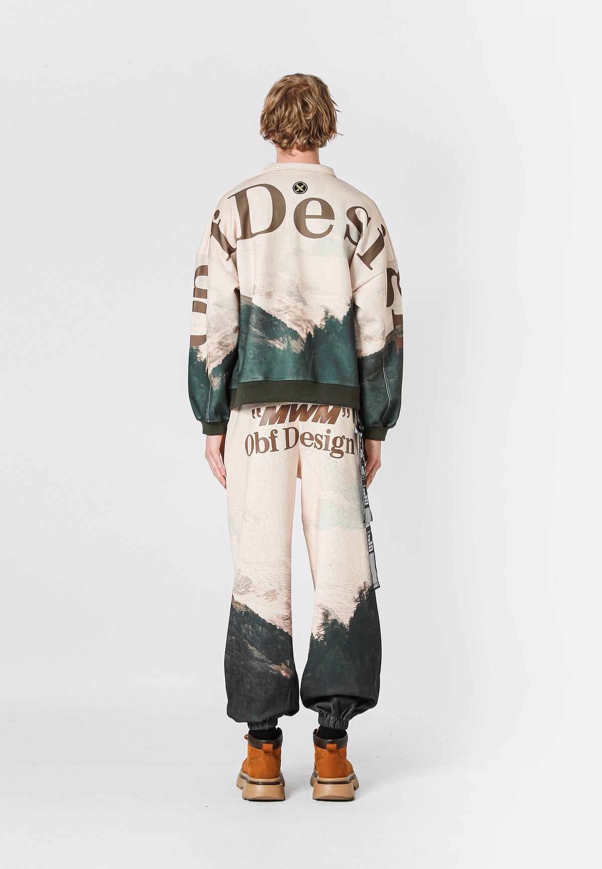 MWM SWEATSHIRT