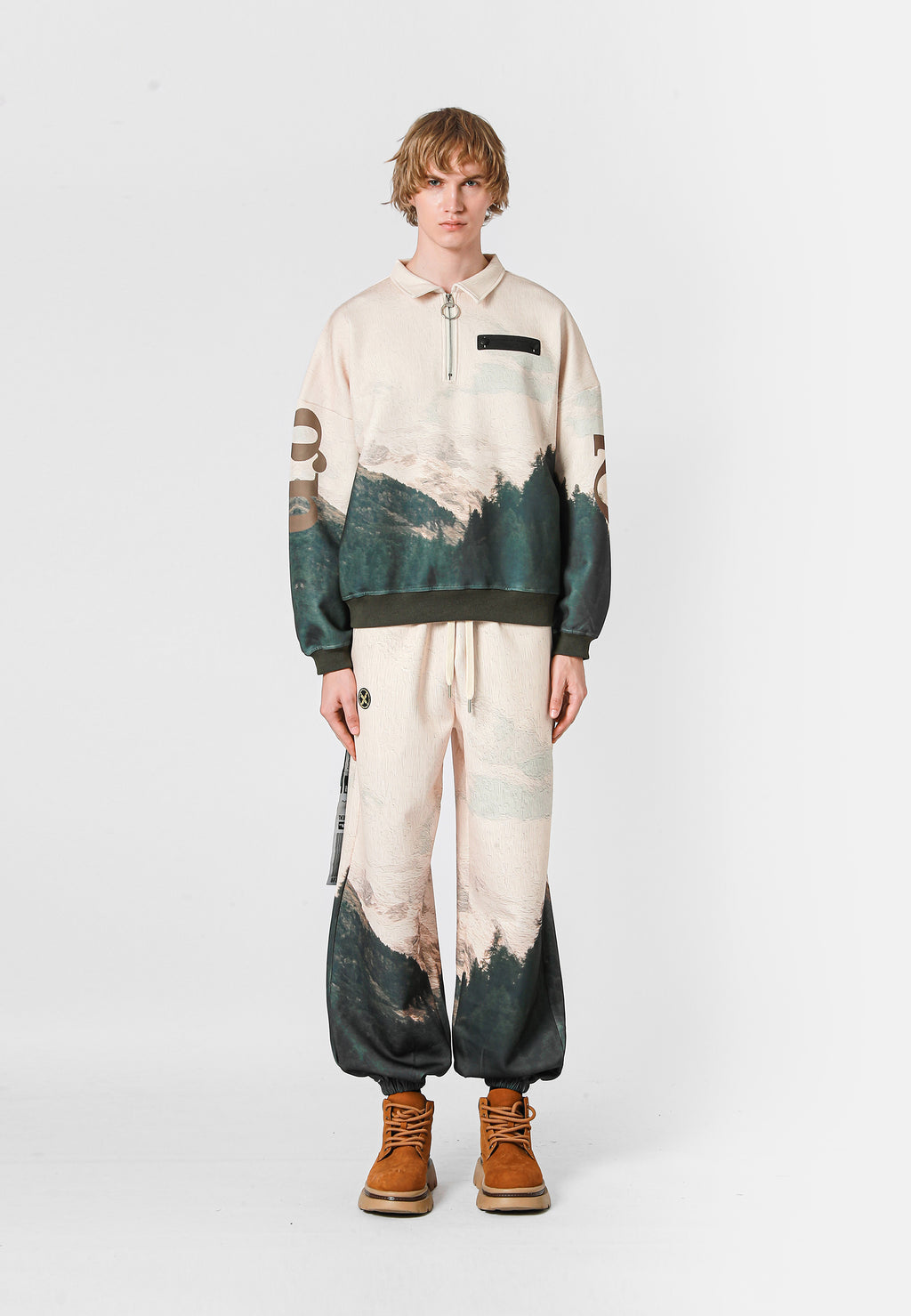 MWM SWEATSHIRT