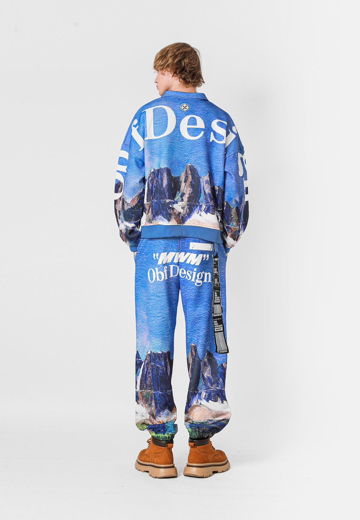 MWM SWEATSHIRT