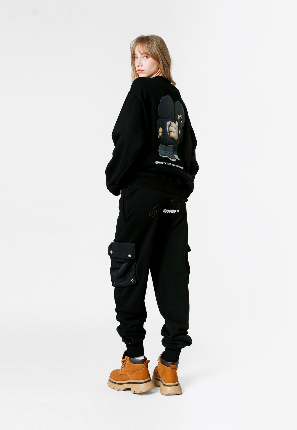 VANGUARD'S DOG SWEATSHIRT