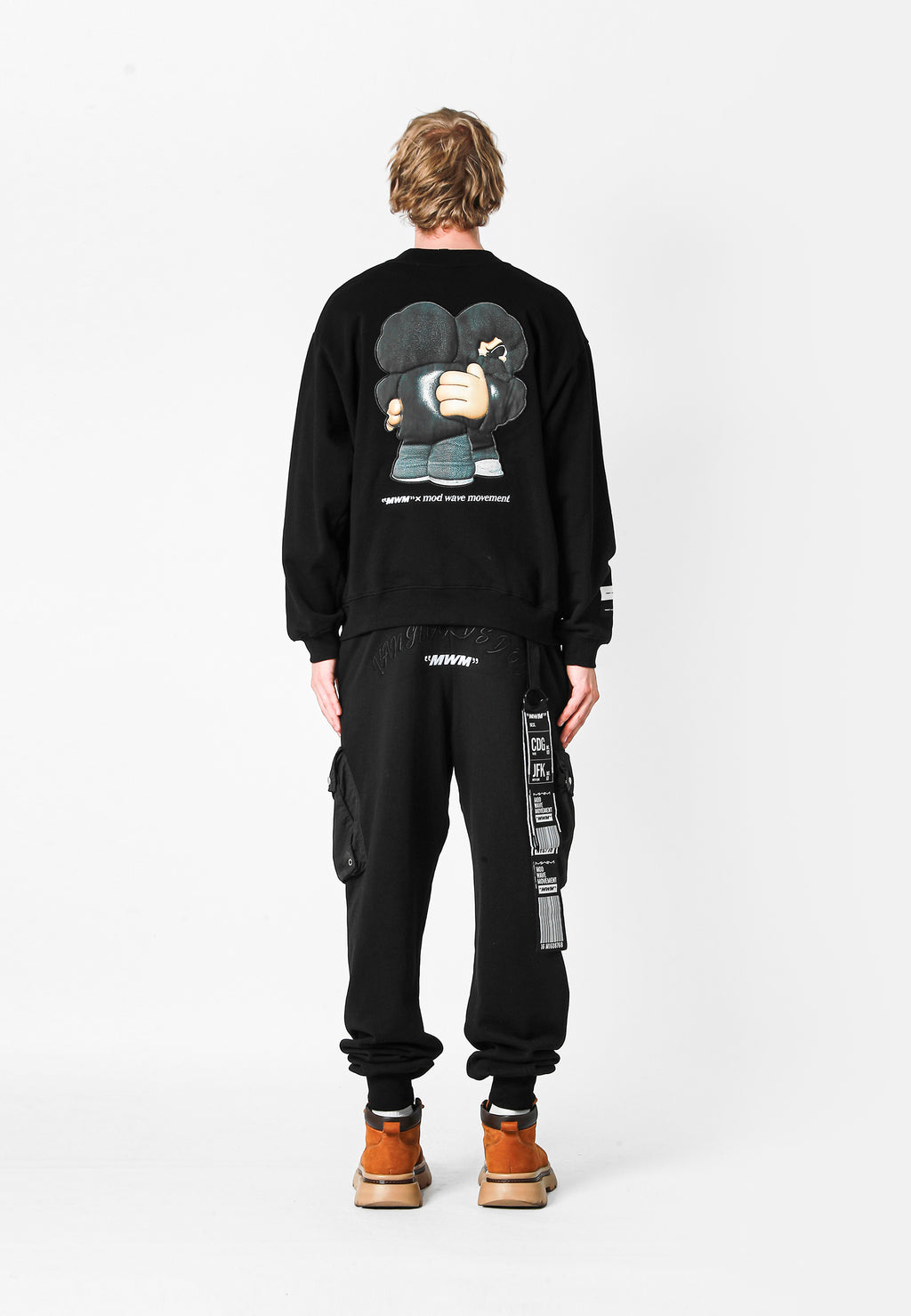 VANGUARD'S DOG SWEATSHIRT