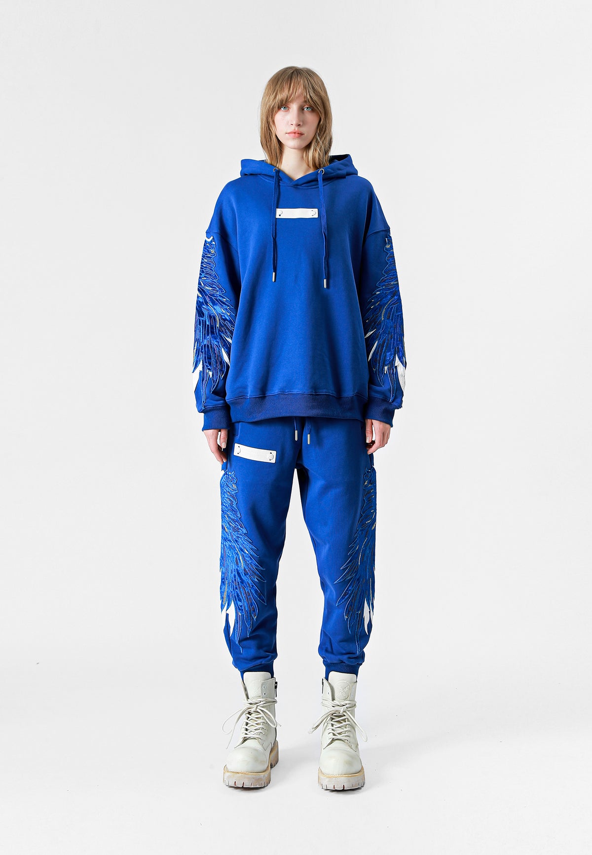 SUDADERA ALAS CON CAPUCHA