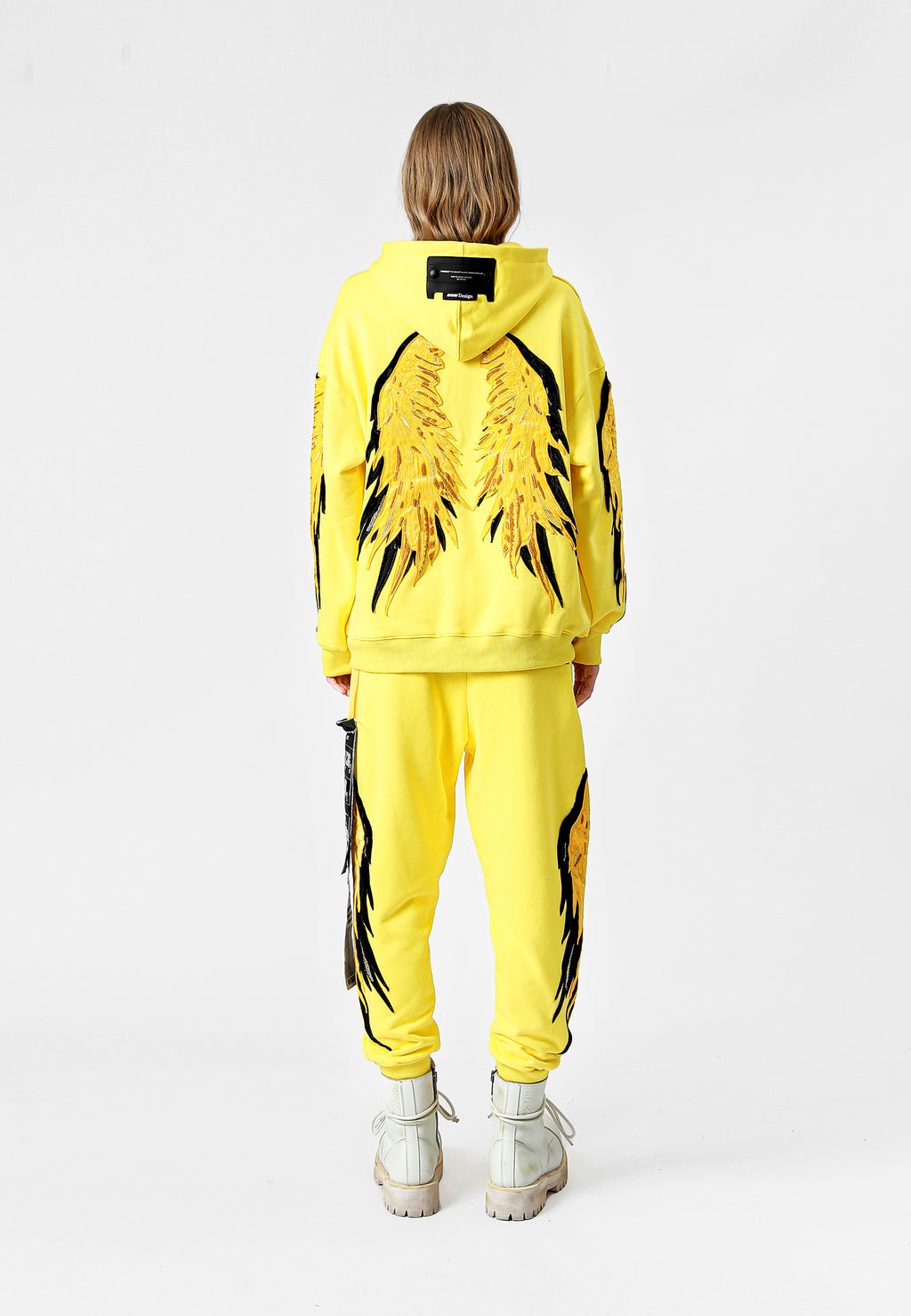 SUDADERA ALAS CON CAPUCHA