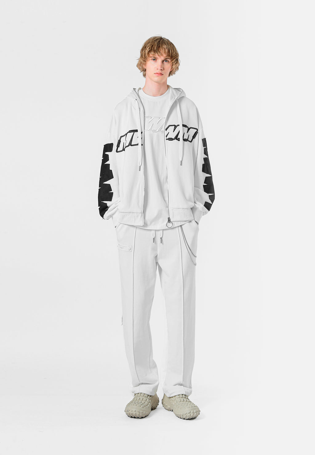 MWM LOGO HOODIE