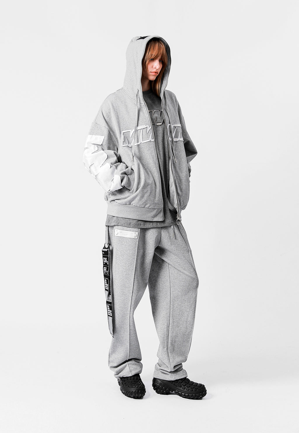 MWM LOGO HOODIE