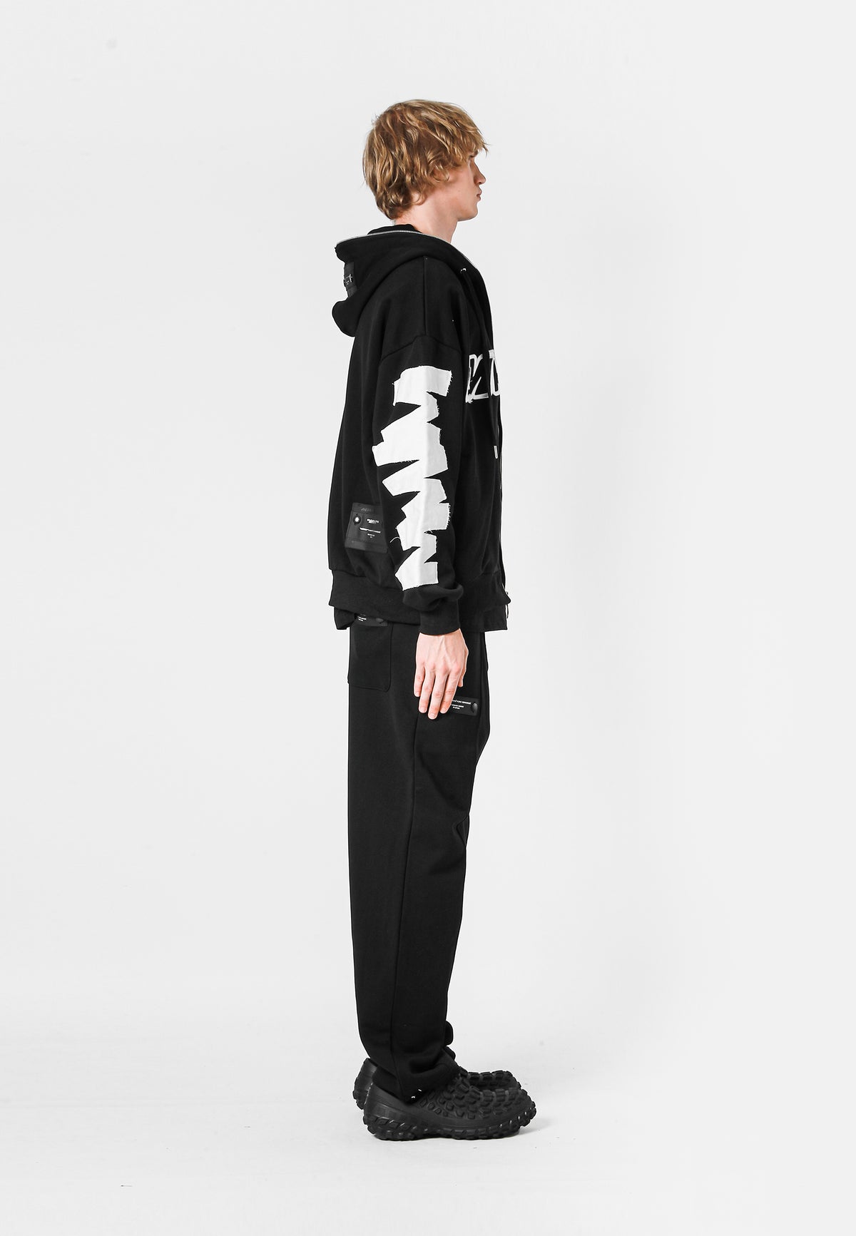 MWM LOGO HOODIE
