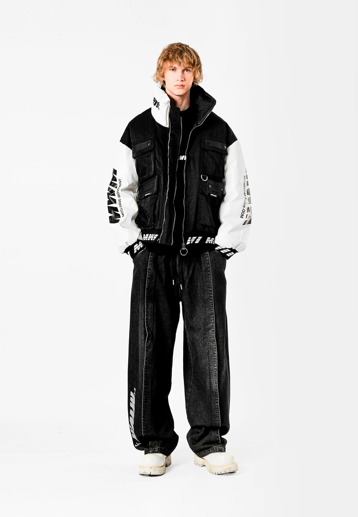 TWO-TONE BOMBER MWM