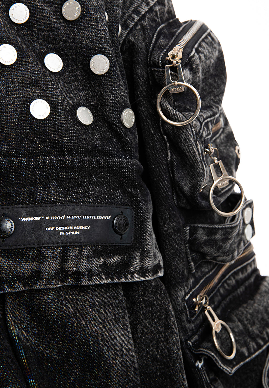 OVERSIZED DENIM JACKET MWM WITH BUTTON DETAIL