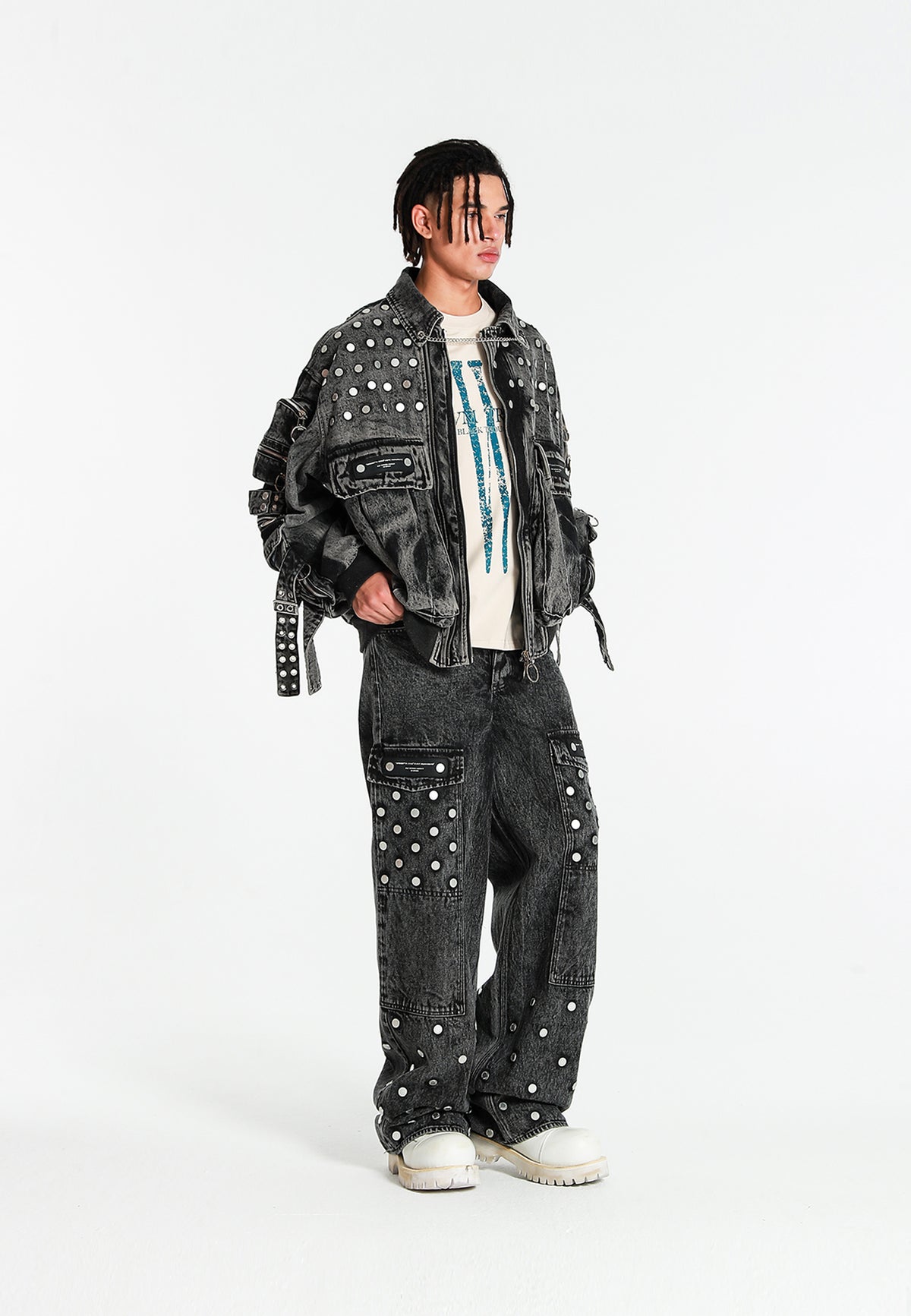 OVERSIZED DENIM JACKET MWM WITH BUTTON DETAIL