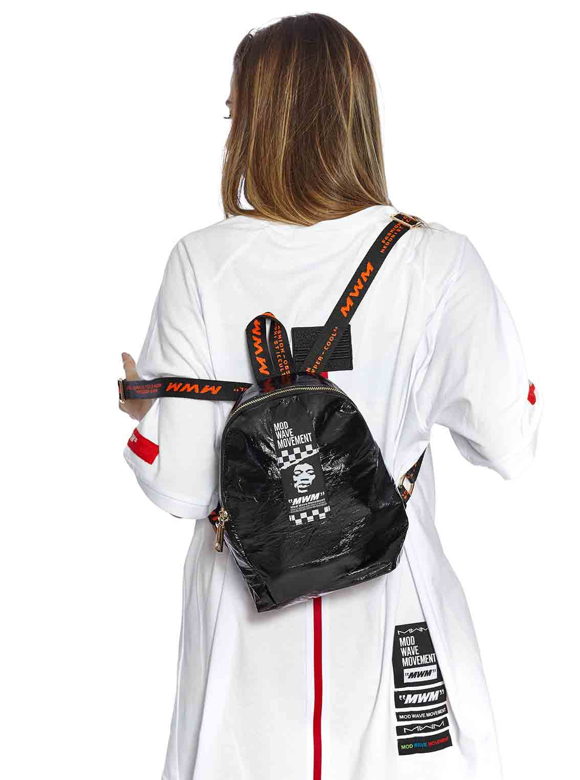 MOCHILA PEQUEÑA