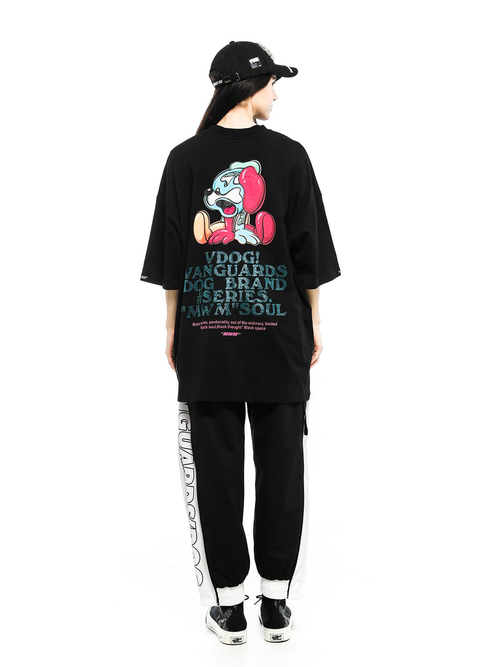 VANGUARD'S DOG T-SHIRT