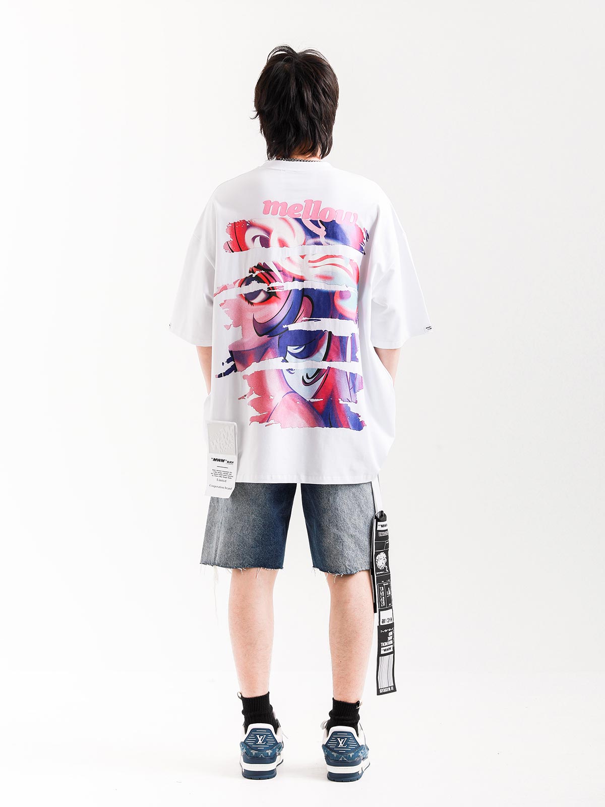 VANGUARD'S DOG T-SHIRT