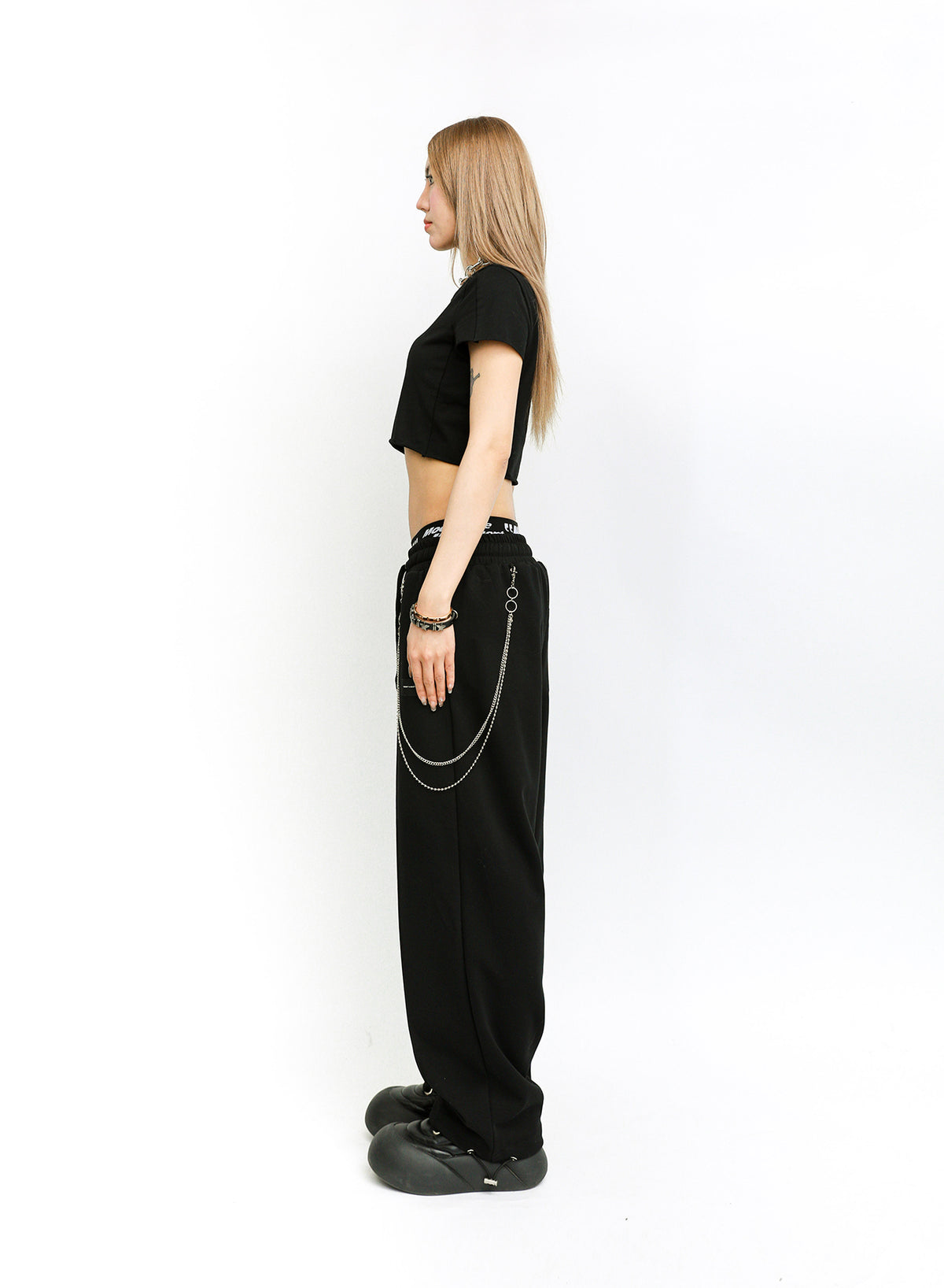 MWM TROUSERS WITH CHAIN